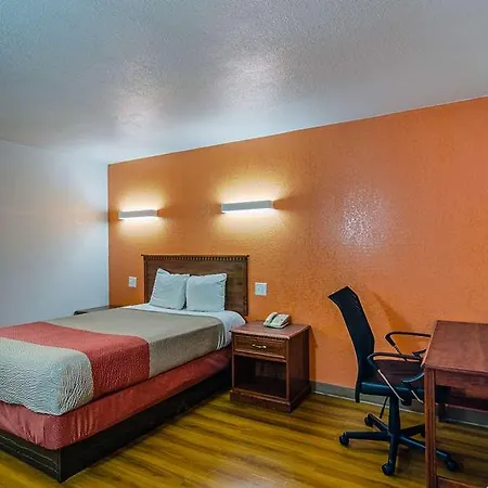 Motel 6 Troy-2