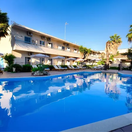 Ipsos Di Mare (Adults Only)-2