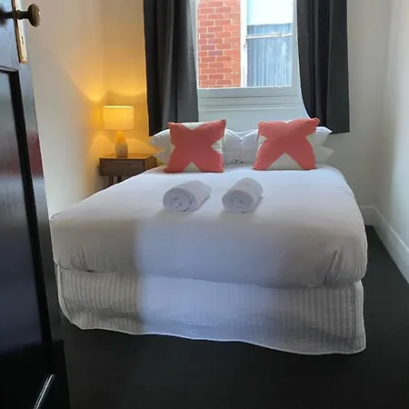 The Barkly Bistro Bar & Accommodation-2