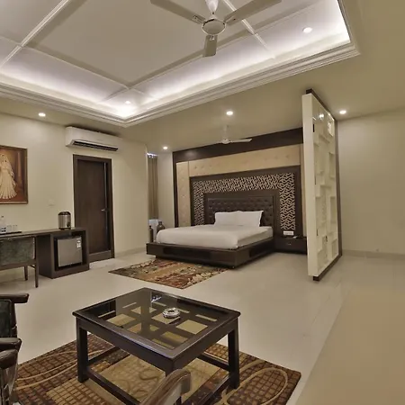 Hotel Grand Safari-2