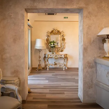 Hotel Della Rosa-2