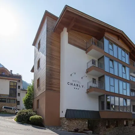 Hotel Charly-2