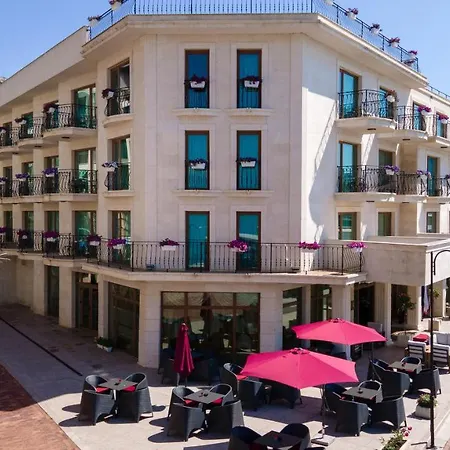 Hotel Mistral-3