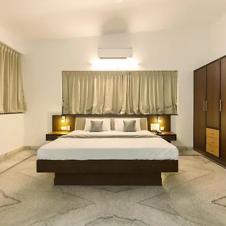 Hotel Paramount Suites & Service Apartments-3