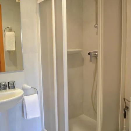 Hostal Bartis-2