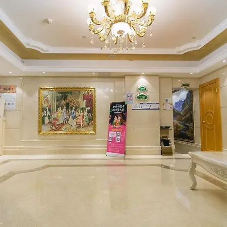 Vienna Hotel Guangzhou Beijing Road Pedestrian Street-3