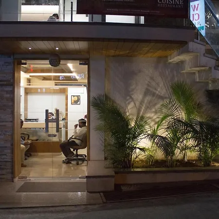Hotel Sri Sri Executive Kolhapur Near Mahalaxmi Temple-3