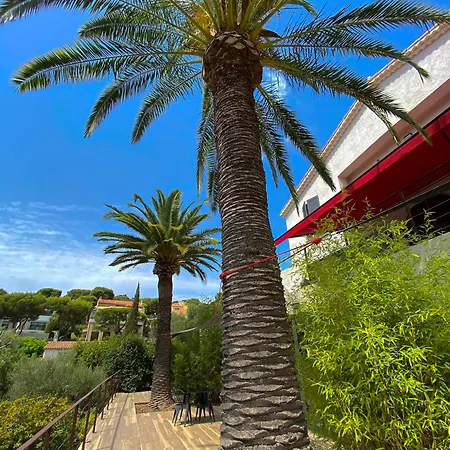 The Address Cassis-2