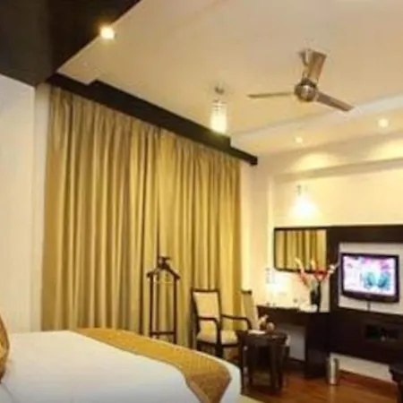 Five Elements Hotels The Claire-3