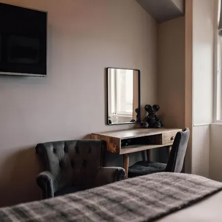 The Kirkwall Hotel-3