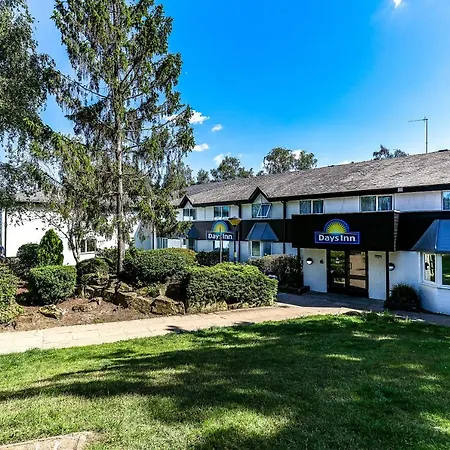 Days Inn Hotel Fleet-2