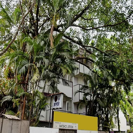 Oyo Flagship 80247 Hotel Chetak-3