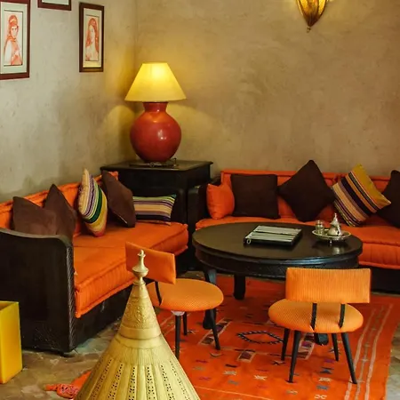 Riad Nabila-2
