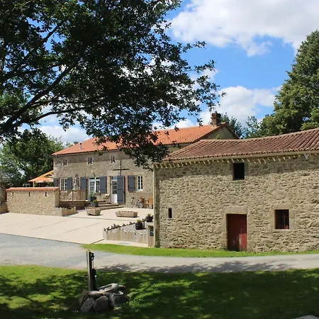Chambres d'hôtes Logis Charrier Le Petit Bignon-2