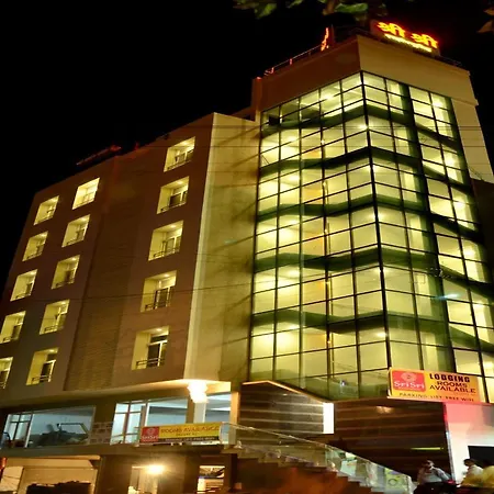 Hotel Sri Sri Executive Kolhapur Near Mahalaxmi Temple-2