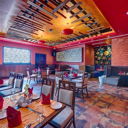 Raintree Rolla Hotel-3