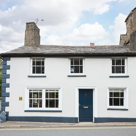 The Dalesman Country Inn-3