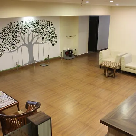 Hotel Green Trees-2