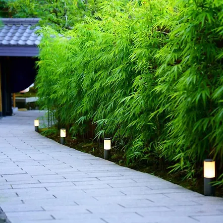Beppu Showaen-2