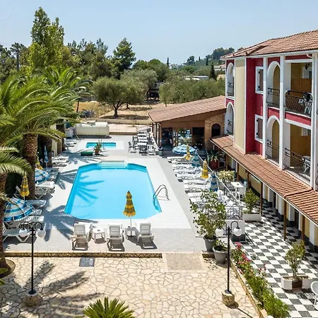 Rose Club Apartments-3