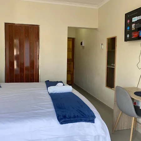 Impongo Royal Lodge-3