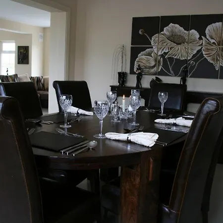 Cherville Bed & Breakfast-3