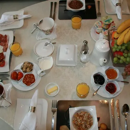 Cherville Bed & Breakfast-2