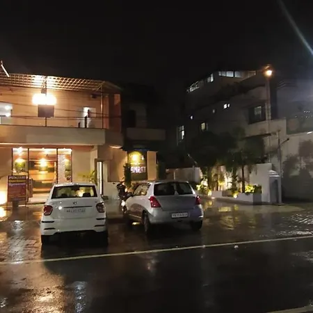 Hotel Samrat-3
