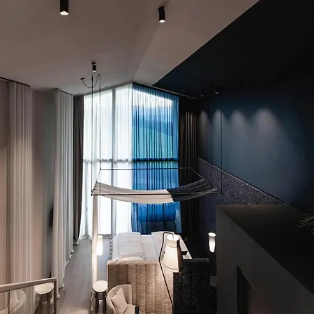 Aeon Hotel - Adults Only Bed & Breakfast-2