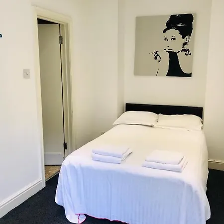 Amhurst Hotel-3