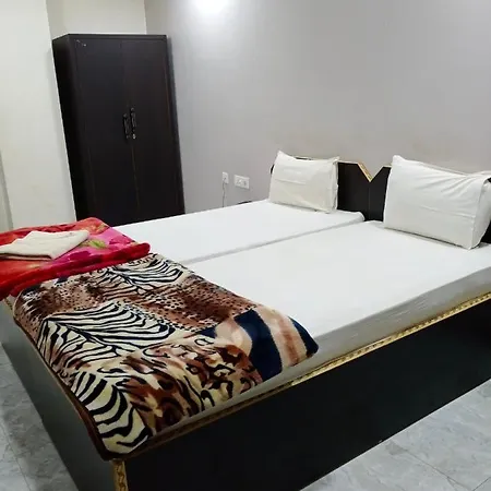Hotel Sunaina International-3