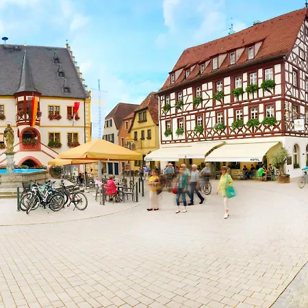 Hotel Tuchhaus-3