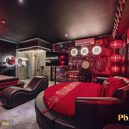 Pharaon Hotel 2-3