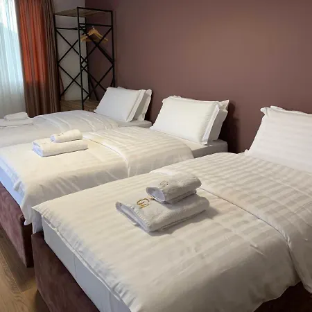 Grand Hotel Pogradec-3