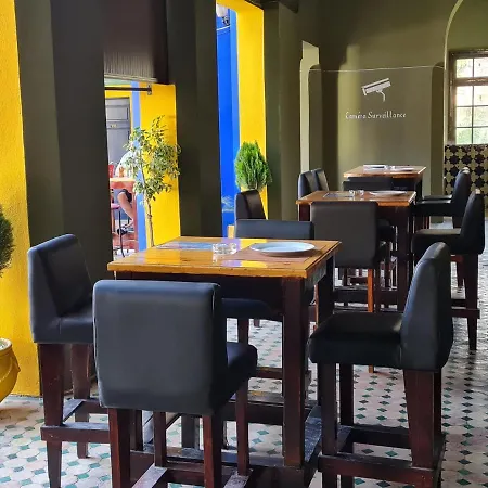 Hotel Batha-2