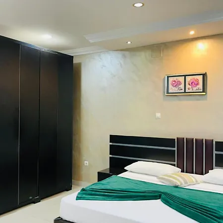Class Hotel-3