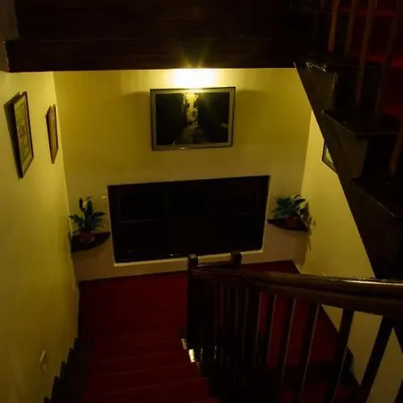Rhenock House-2