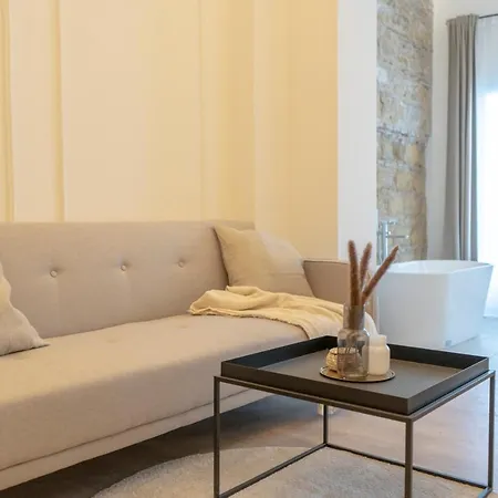 Suites Alfonso X-2