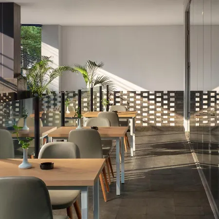 Hotel 88 Blok M Jakarta By WH-3