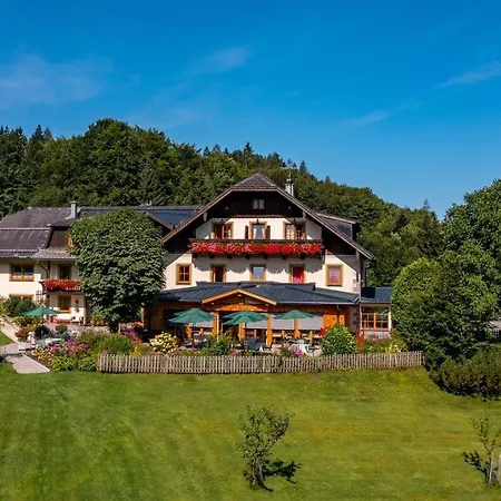 Landhotel Hochlackenhof-2
