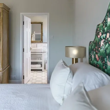 Penally Abbey Country House Hotel And Restaurant-2