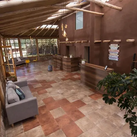 Ava Valle Sagrado Spot-2