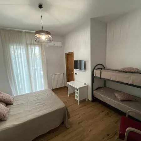 Reginella B&B-3