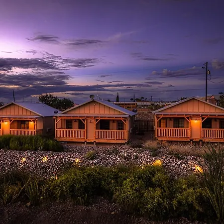 -Pet Friendly- Miners Cabin #5 -Two Double Beds - Private Balcony-2
