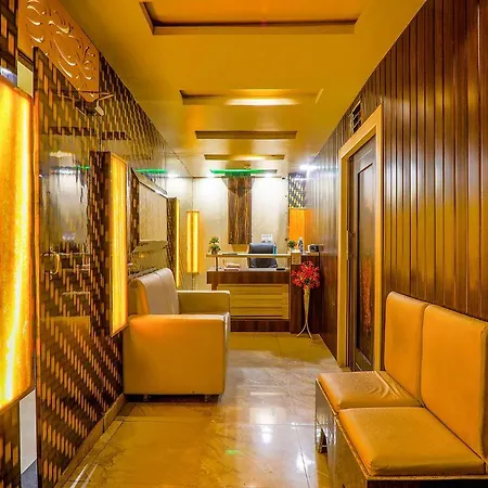 Fabhotel Gmc Grand-2