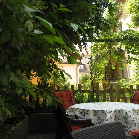 Hotel Moeve Garni-2