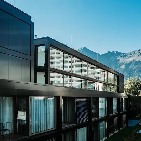 Blackhome Innsbruck City South I Contactless Check-In-2