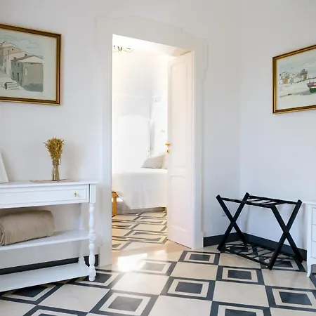 Villa Aurelia Suites And Apartments-2
