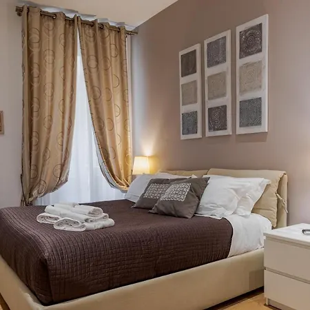 Sweet Stay In Rome-3