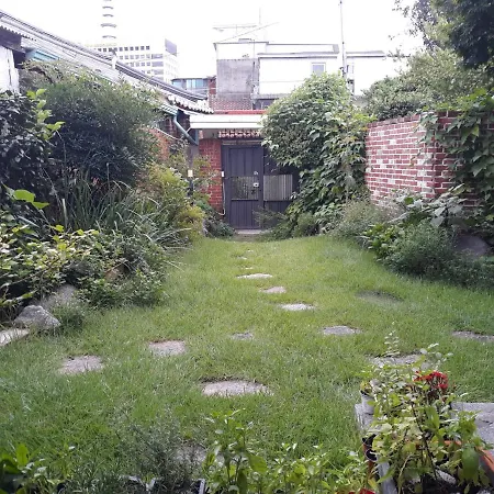 Hans House-2